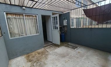 BONITA CASA RECIEN REMODELADA