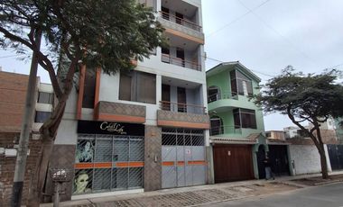 Se Alquila Departamento 1er Piso, Urb. Sagitario, Surco.