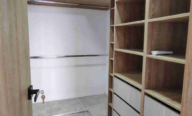 SE ALQUILA APARTAMENTO BARRIO BOCHALEMA