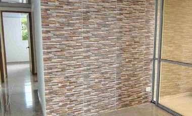 SE ALQUILA APARTAMENTO BARRIO BOCHALEMA