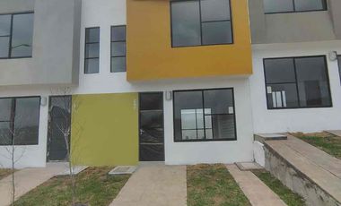 Casa Nueva En Venta en Venti Abedules II - Tinijaro T01