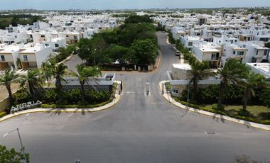 Casa en Venta en Andria, Poligono Sur, Cancún, Santa Fe
