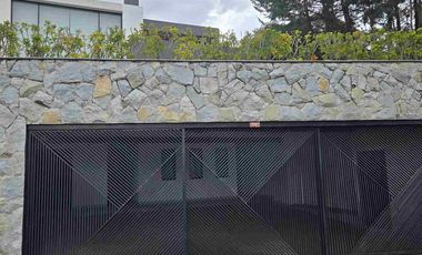 RENTO ESPECTACULAR CASA