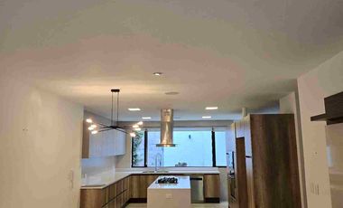 RENTO ESPECTACULAR CASA