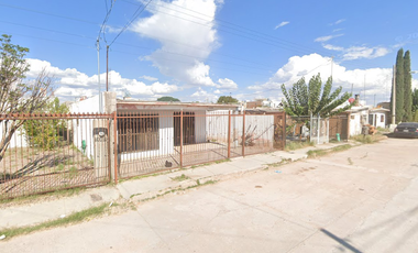 Casa en venta en  31 de Octubre, Delicias, Chihuahua, México
