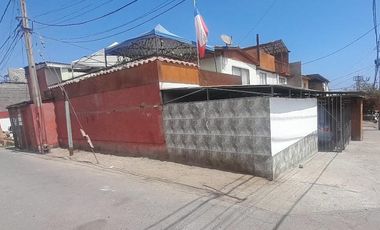 Casa Esquina Con Local Comercial Y Departamento Independiente