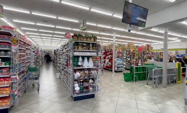 Maravilloso Local Comercial en Venta, Avenida 19, Usaquén: Inversión con Renta Asegurada.
