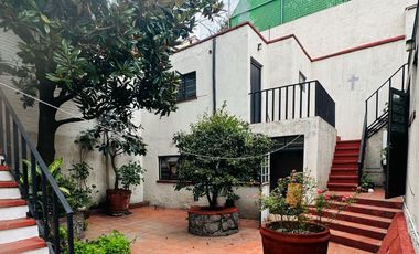 CASA EN TUXPAN, ROMA SUR CON USO DE SUELO H3/20/7 – 13 M DE FRENTE Y GRAN POTENCIAL DE DESARROLLO