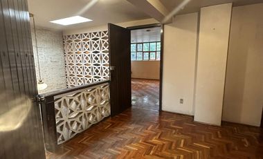 CASA EN TUXPAN, ROMA SUR CON USO DE SUELO H3/20/7 – 13 M DE FRENTE Y GRAN POTENCIAL DE DESARROLLO