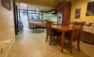 CASA EN TUXPAN, ROMA SUR CON USO DE SUELO H3/20/7 – 13 M DE FRENTE Y GRAN POTENCIAL DE DESARROLLO