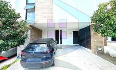 VENTA ZIBATA CASA 3 RECAMARAS Y SALA DE TV DENTRO DE PRIVADA CON ALBERCA