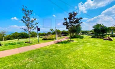 VENTA ZIBATA CASA 3 RECAMARAS Y SALA DE TV DENTRO DE PRIVADA CON ALBERCA