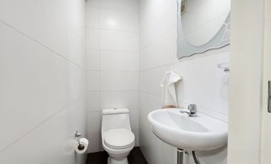 SURCO: 1er piso , venta de lindo y amplio Departamento remodelado de 3 amplias habitaciones Caminos del Inca - Surco