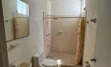 Casa de tres recámaras en renta, en Chicxulub Puerto