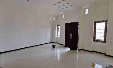 sewa rmh 3Lt ploso timur,5menit ke UNAIR,DR Soetomo