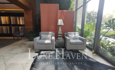 Casa con Uso de Suelo Comercial junto a Parque Lincol