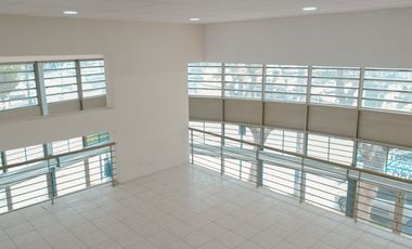 Se arrienda local comercial en Viña del Mar