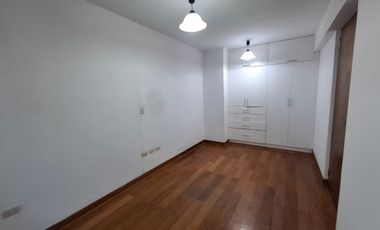 VENTA DE DEPARTAMENTO EN SANTA MONICA