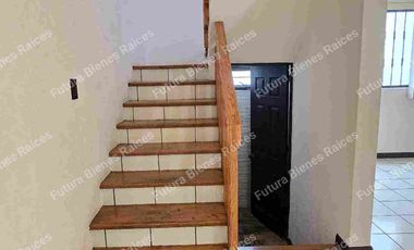 Casa en RENTA, VILLA UNIVERSIDAD. COTO PEQUEÑO Y ACOGEDOR. $13,000.- más mantenimiento.