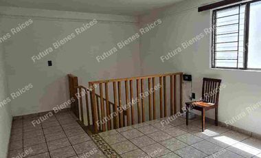Casa en RENTA, VILLA UNIVERSIDAD. COTO PEQUEÑO Y ACOGEDOR. $13,000.- más mantenimiento.