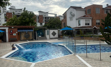 VENDO CASA EN CONJUNTO VILLAS DEL MEDITERRANEO ALCARAZ EN FLORIDABLANCA