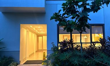 FS: 2BR Unit at The Arton By Rockwell, Quezon City.