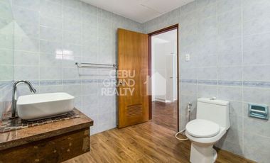 5 Bedroom House with Swimming Pool for Rent in North Town Cebu City