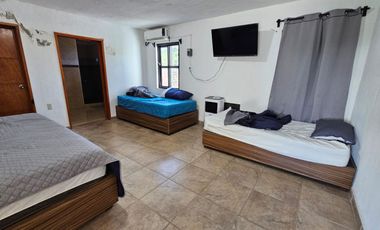 CASA DE CAMPO EN COTO CARRETERA A CHAPALA 4 RECS TERRAZAS Y ALBERCA.