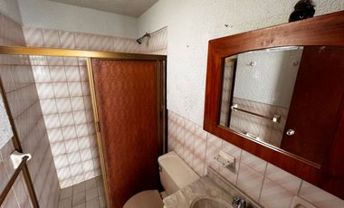 Departamento Planta Baja en Renta $15,900.00 zona Chapalita, Av. San Francisco N°000, Int. 000, Col. Jardines de Los Arcos, CP.44500, Guadalajara, Jal