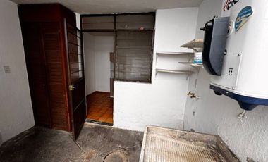 Departamento Planta Baja en Renta $15,900.00 zona Chapalita, Av. San Francisco N°000, Int. 000, Col. Jardines de Los Arcos, CP.44500, Guadalajara, Jal