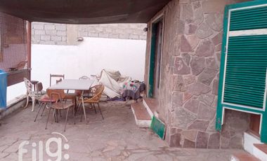 Venta de Casa con buen Terreno Sector El Huáscar