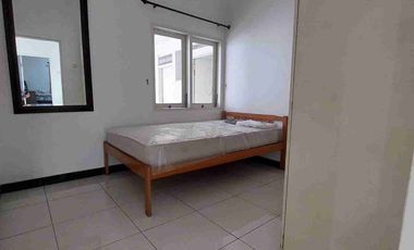 Rumah sewa furnish besar Kutisari indah, Surabaya dekat siwalankerto,waru,rungkut, kampus Petra,Ubaya