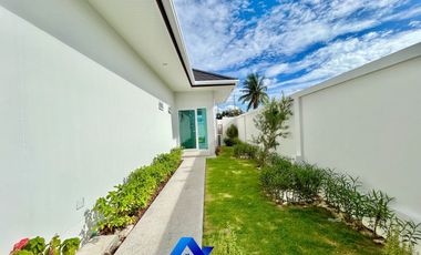 Brand New Luxury Modern Pool Villa with Fully Furnished At Hua Hin Soi 112 For Sale
