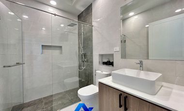 Brand New Luxury Modern Pool Villa with Fully Furnished At Hua Hin Soi 112 For Sale