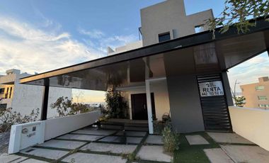 VALLE TINTO CORREGIDORA CASA EN RENTA 3 RECAMARAS $23,000 MXN