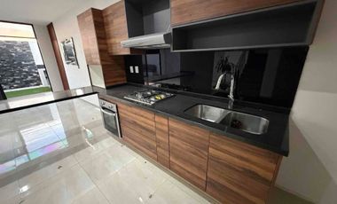 VALLE TINTO CORREGIDORA CASA EN RENTA 3 RECAMARAS $23,000 MXN