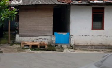 Murah! Rumah Jl. Gang Haji Saleh, Cilandak Timur, Jakarta Selatan
