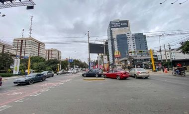 Terreno Comercial en Esquina en Avenida Pershing!!!