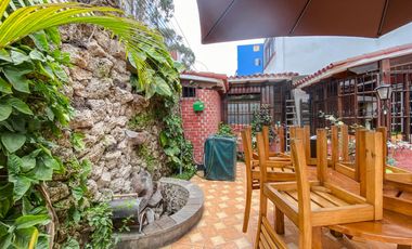 Terreno Comercial en Esquina en Avenida Pershing!!!