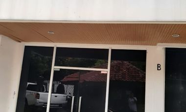 di SEWA kan kantor di KEMANG JAKSEL