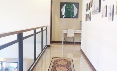 Well-priced Modern House in BF Homes Parañaque with Pool – For Sale