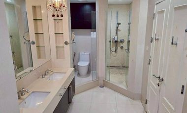 For sale : 4 bedroom condo at The Park Chidlom near BTS Chidlom Ref. A15250901