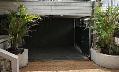 HOUSE AND LOT FOR SALE AT THE HEART OF QUEZON CITY San Beda Village, Visayas Ave