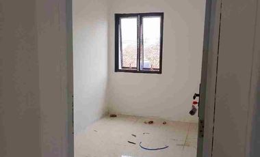 Rumah murah 2 Lantai di Bintara 1 Nempel Jakarta