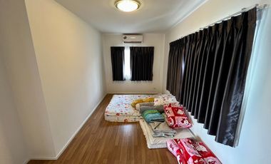 Rare Item! Corner Unit, Move-in Ready — Casa Ville Ramintra–Wongwaen 2, Only 10 Minutes to Fashion Island