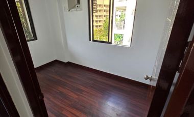 3BR Condo With Parking Asteria Residences Dmcihomes Paranaque Near Waltermart