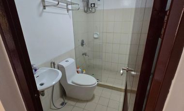 3BR Condo With Parking Asteria Residences Dmcihomes Paranaque Near Waltermart