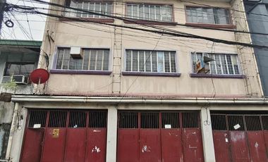 MULTI-DOOR OLD APARTMENT FOR SALE  NEAR  BANAWE & E. RODRIGUEZ QUEZON CITY