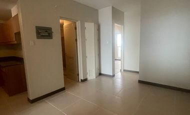3BR 79sqm Calinea tower Caloocan DMCI preselling Near Sm Grand central