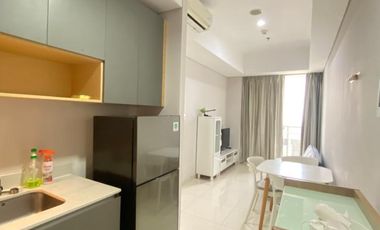 disewakan 2 bedroom full furnish taman anggrek residence